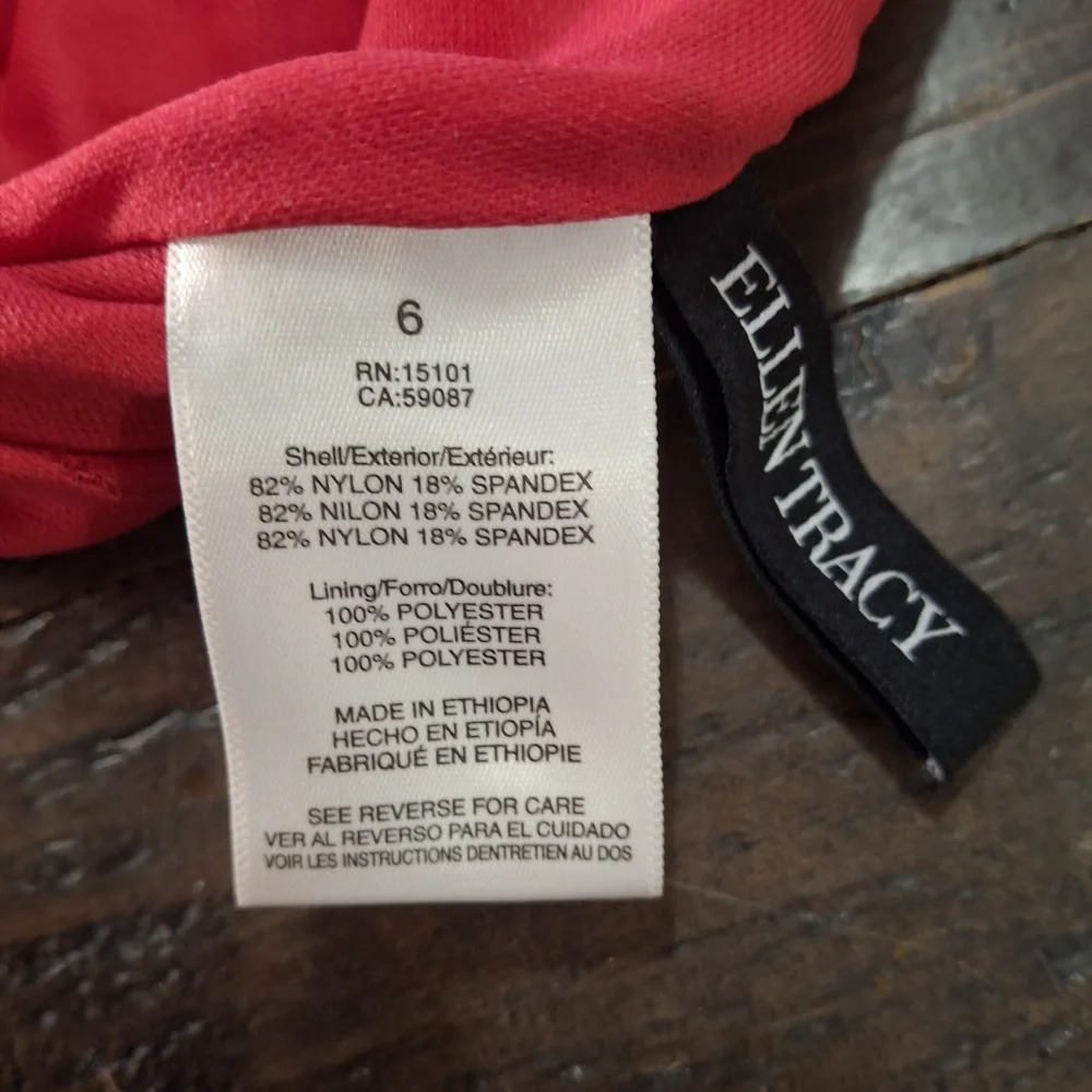 Ellen Tracy Vibrant Magenta Swimsuit Size 6.